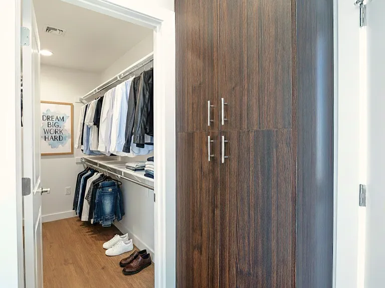 Teakwood Urban Living — Photo 10