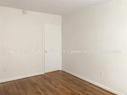 1801 Grandin Rd SW — Photo 18