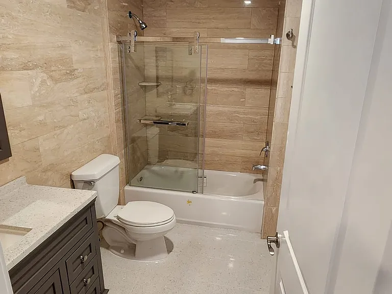 1075 N Los Robles Ave #101 — Photo 13