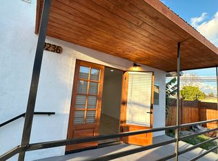 9236 Swinton Ave, North Hills, CA 91343