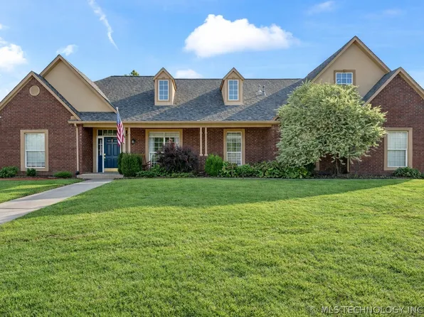 3103 Callaway Dr, Claremore, OK 74019