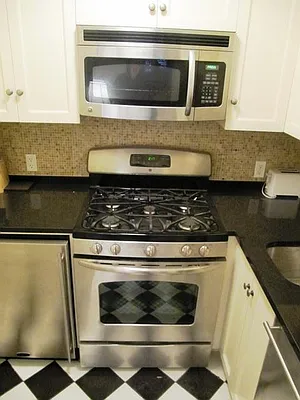 Rented by Mark David | media 12