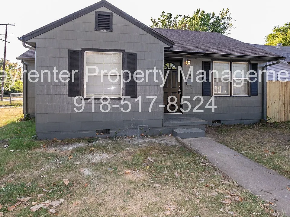 1502 N Columbia Ave