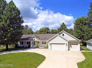 4049 N Racoon Trl, Lincoln, MI