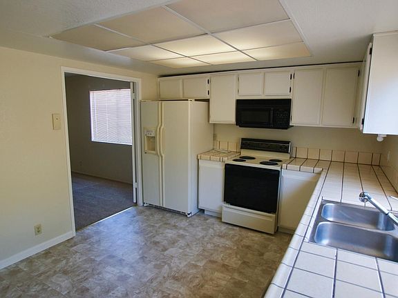 3rd image of 240 Branham Ln E