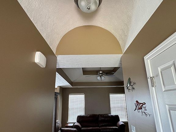 3rd image of 266 Crossfield Dr