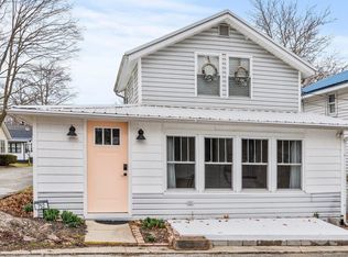 752 E Park St, Syracuse, IN 46567