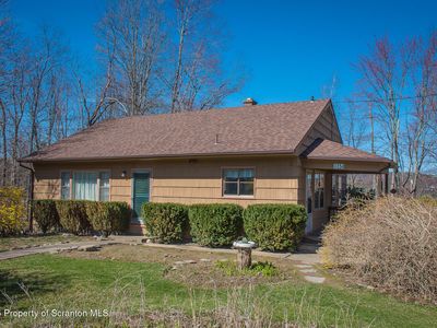 1154 Old Trail Rd, Clarks Summit, PA, 18411