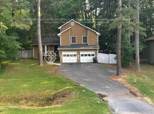 3970 Evelyn Dr, Powder Springs, GA 30127