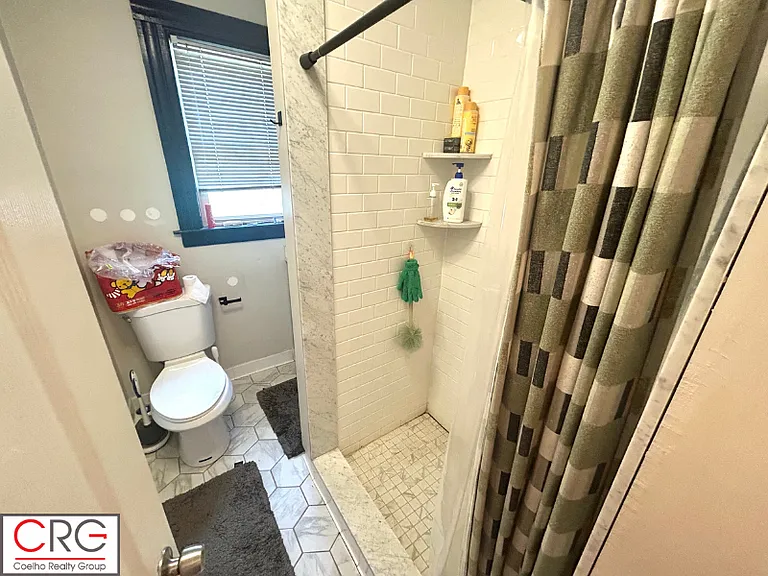 52 Morton Ave #2 — Photo 22