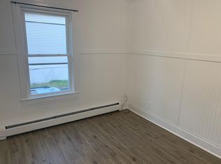 21 Gold St APT 2, Waterville, ME 04901