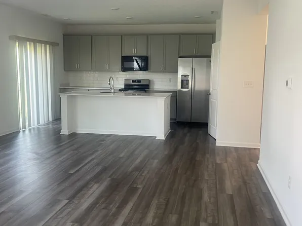 2934 Ruby Blvd, Indianapolis, IN 46268