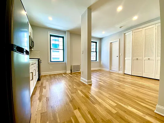 Rented by City & Suburban | media 11