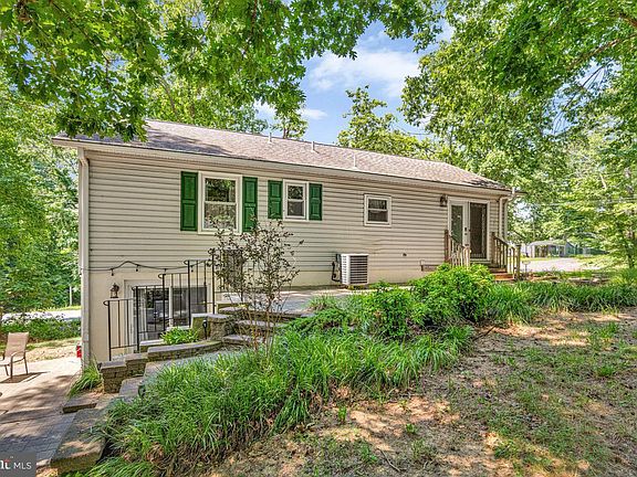 4th image of 12128 Long Wolf Ln
