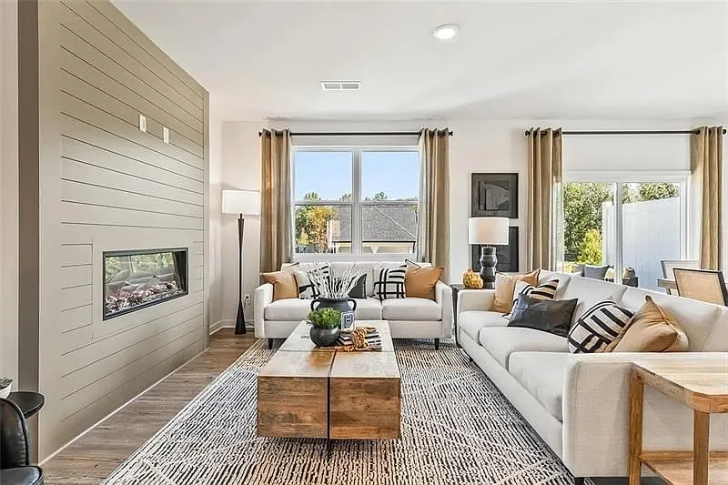 3 bed, 3.0 bath, 1855 sqft, $2,150 — Photo 4