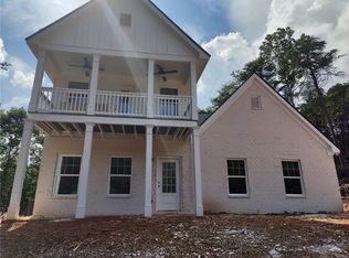 2223 Huntingdons Ct, Gainesville, GA 30506