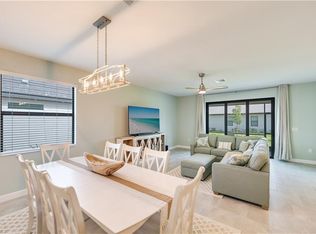 18546 Ives Dr, Estero, FL 33928