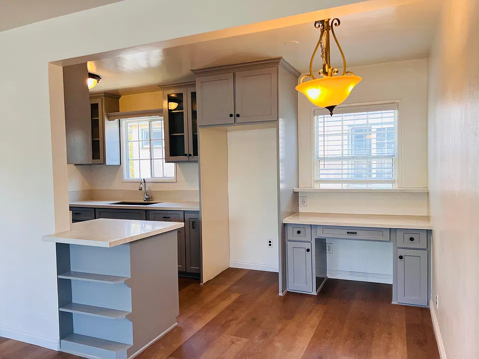 Built in Desk in Kitchen