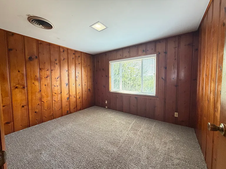 2919 W Main St — Photo 28