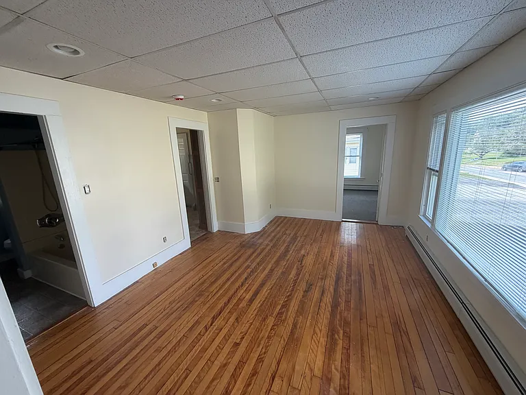 109 Washington St #1 — Photo 2
