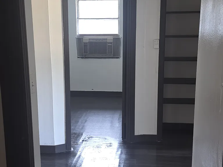 5825 Poitier Dr — Photo 5