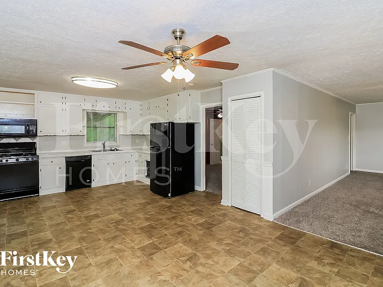 944 Villa Rica Rd SW — Photo 8