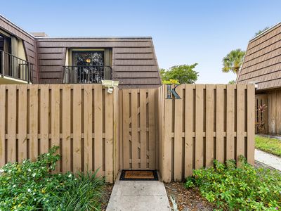 707 7th Court, Palm Beach Gardens, FL, 33410