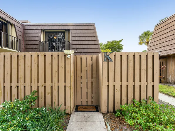 707 7th Court, Palm Beach Gardens, FL 33410