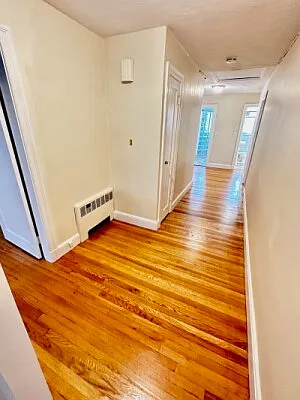 25 Heath St #2 — Photo 9