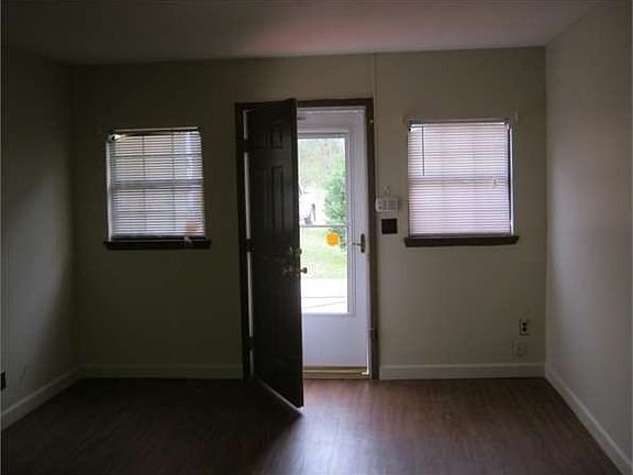 4th image of 4133 Highway 51 N #O