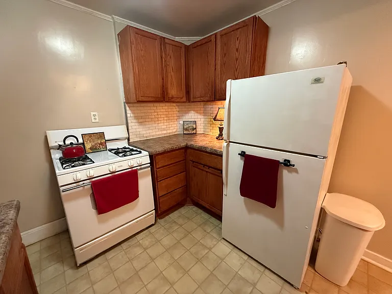 202 N Tacoma Ave — Photo 9