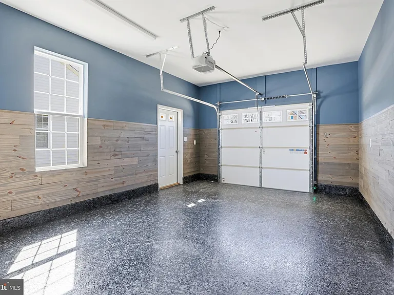 6702 Savannah Dr — Photo 59
