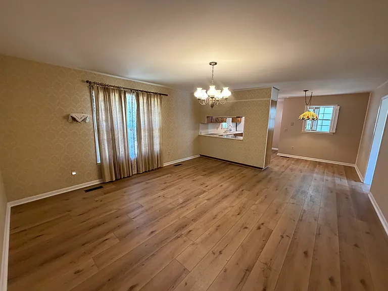 1741 Woodland St NW — Photo 4