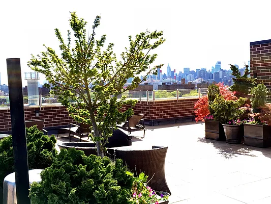 Rented by NY Space Finders Inc. | media 34