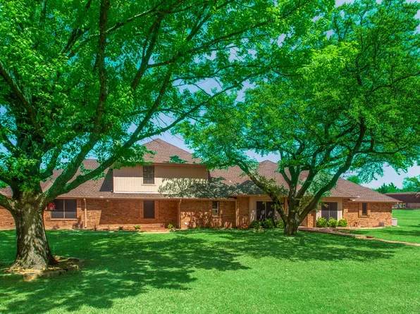 13 Crestview Cir, Rockwall, TX 75087