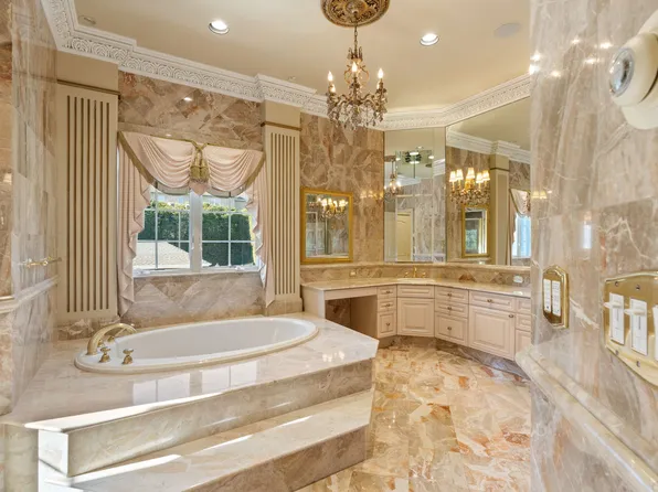 51 Romer Road image 40 of 92