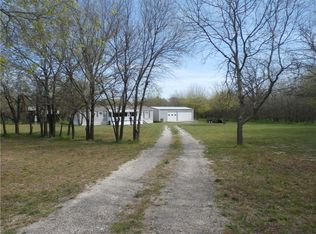 322 Branding Iron Rd, Rhome, TX 76078