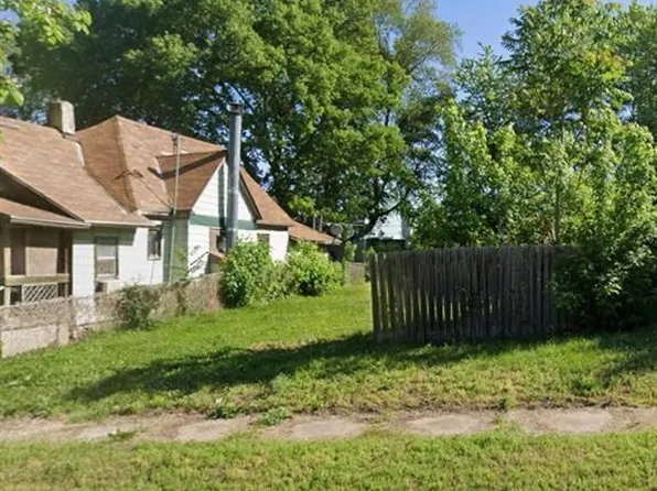 211 W Nebraska Ave, Saint Joseph, MO 64504