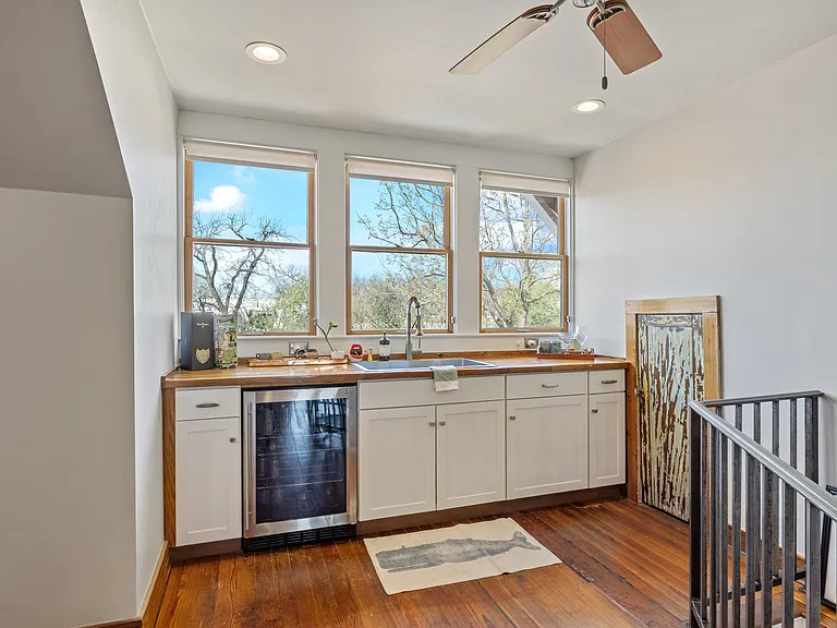 421 Spofford Ave — Photo 17