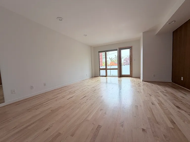 3915 SW View Point Ter — Photo 12