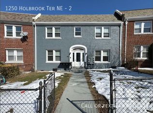 1250 Holbrook Ter NE APT 2, Washington, DC 20002