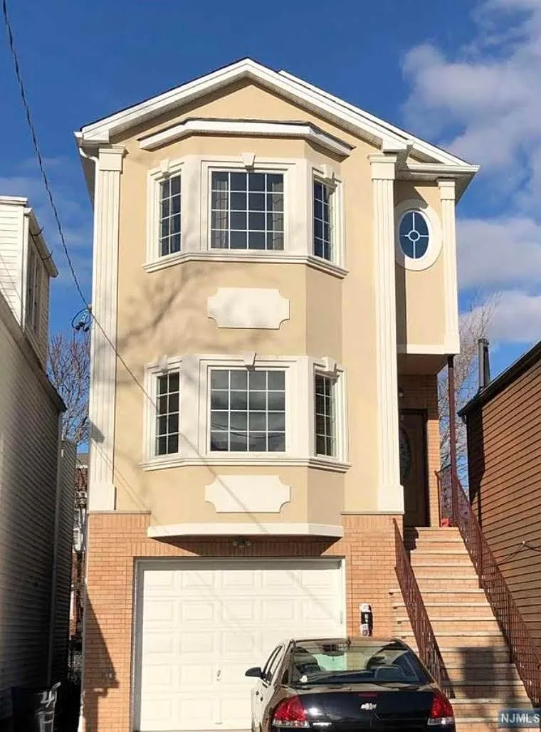 418 Jersey St — Photo 1