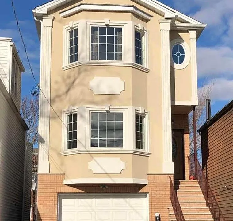 418 Jersey St #1F-G
