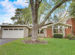 N65W28672 Hibritten Way, Hartland, WI 53029