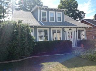 282 Corey St, West Roxbury, MA 02132