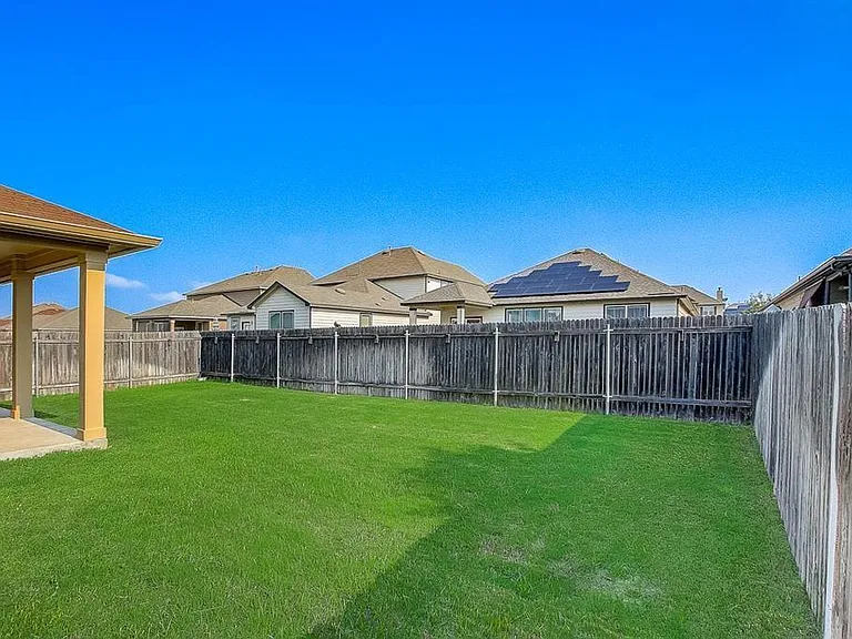 5912 Sardinia Dr — Photo 38