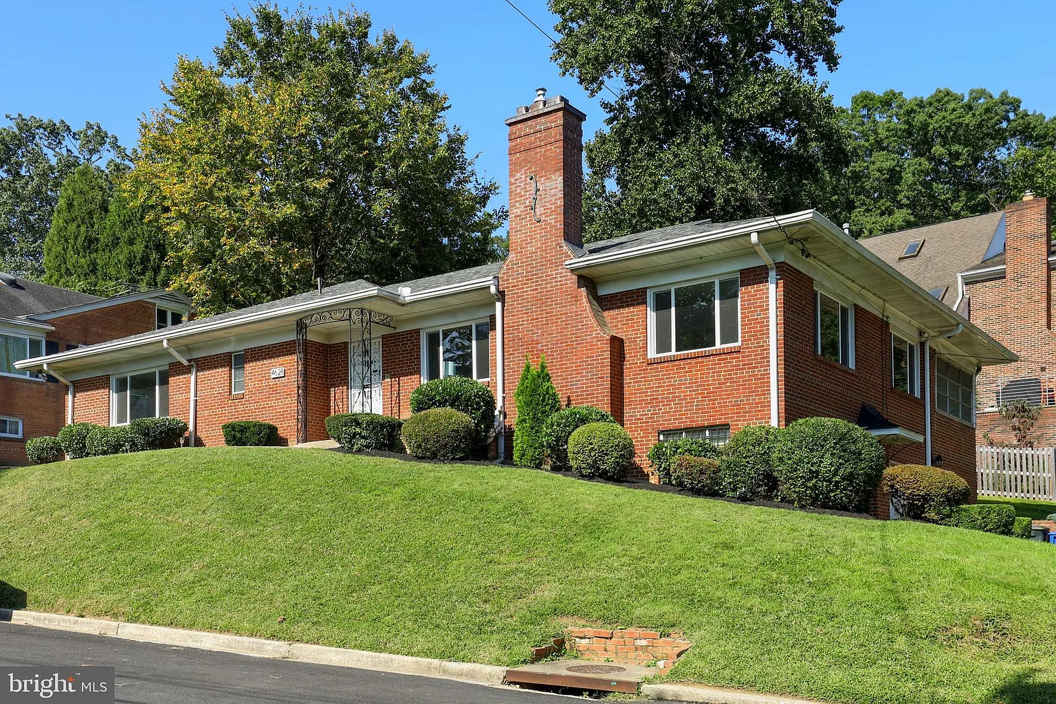 4628 Blagden Ter NW photo 1