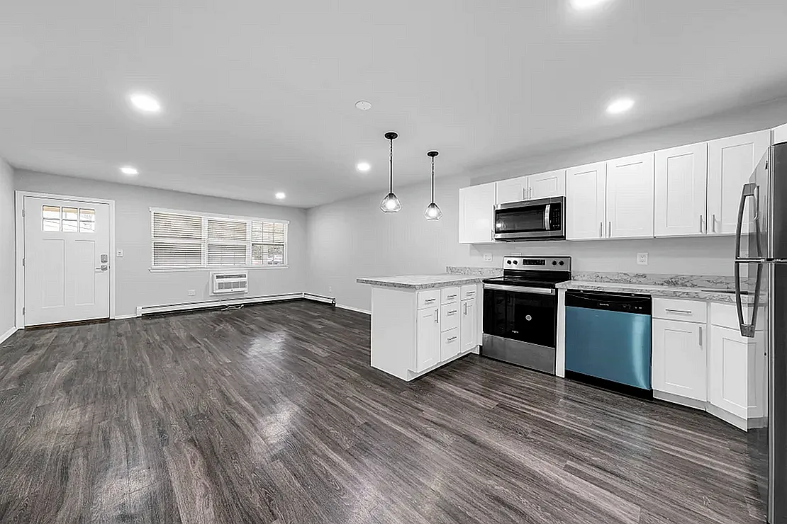 Zen Long Island at Oyster Bay 55+ Community — Photo 1
