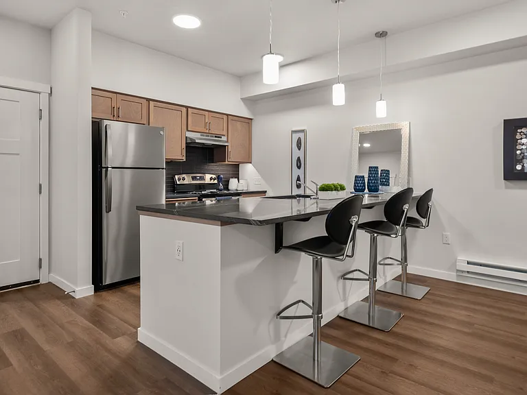 Rivers Edge Apartments — Photo 63
