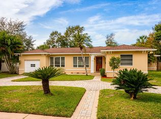 1726 Magnolia Rd, Belleair, FL 33756